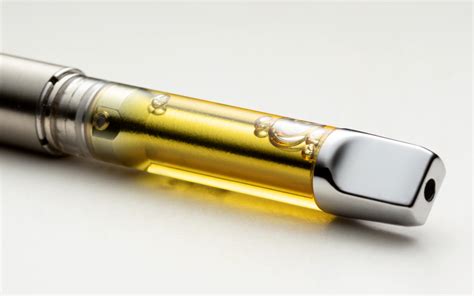 weed cartridge leaking|THC Pen Malfunctions: What To Look For